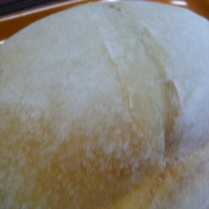 こんにちは～～～ふわふわで美味しい白パンが焼けました。ハイジのアニメ思い出しますね～～～ごちそうさまでした(#^.^#)